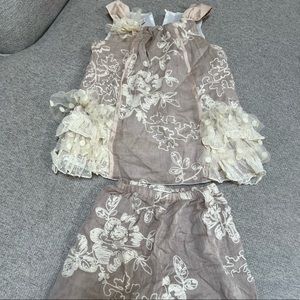 Isabella & Chloe 2  piece outfit